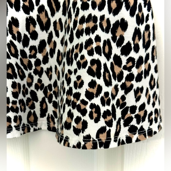 Leopard dress with shoulder straps and droopy sleeves - Picture 9 of 14